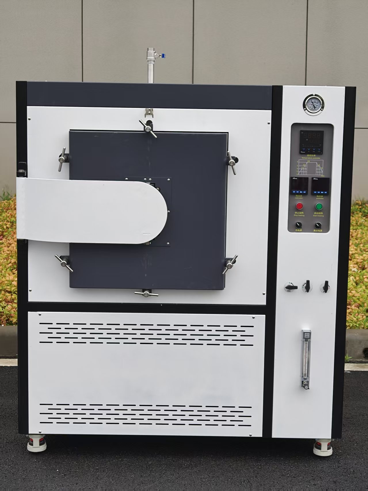 Vacuum Brazing Furnace