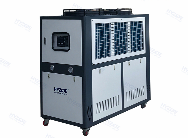 Industrial water chiller for the VCF-270-21 furnace cooling circuit